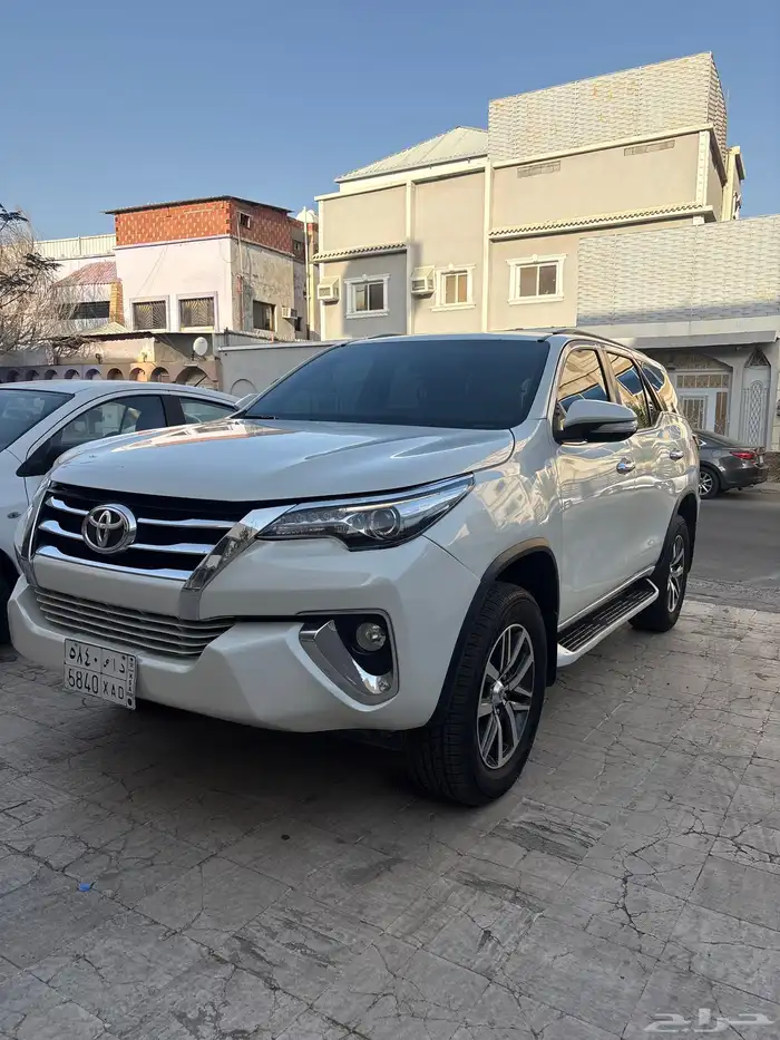 فورتشنر 2017 فل كامل ممشى 190 الف VX SR5 V6 السعر لقطة 26