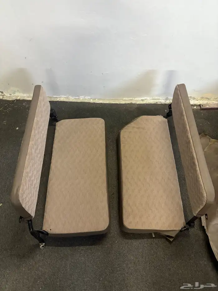 مراتب خلفية جيب ربع بوليسي 0