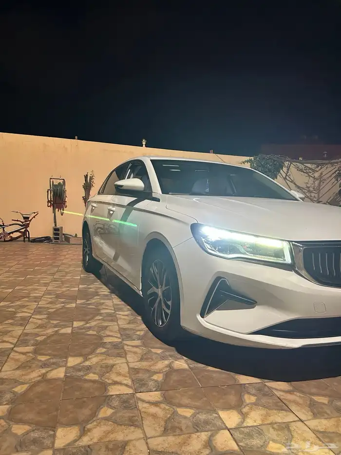 جيلي امجراند 2023 10