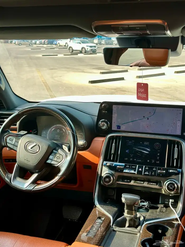 جيب لكزس LX600vip 6