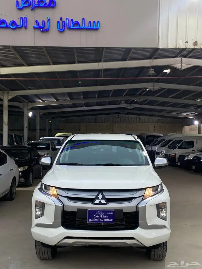 ميتسوبيشي دبل قير عادي ديزل 2023 1