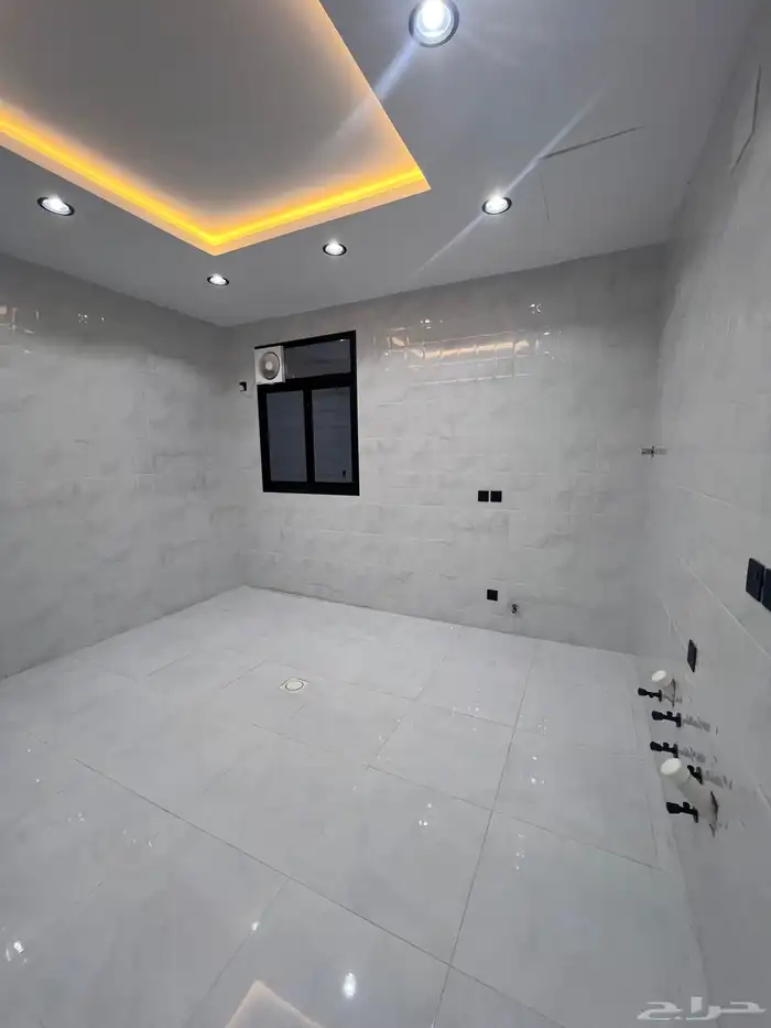 للبيع روف علوي فاخر حي الطلح وسط الخدمات 7