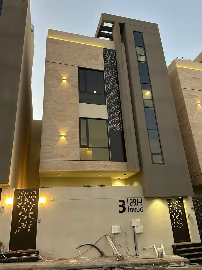 للبيع شقق بمدخل مستقل بحى حسام خميس مشيط 0