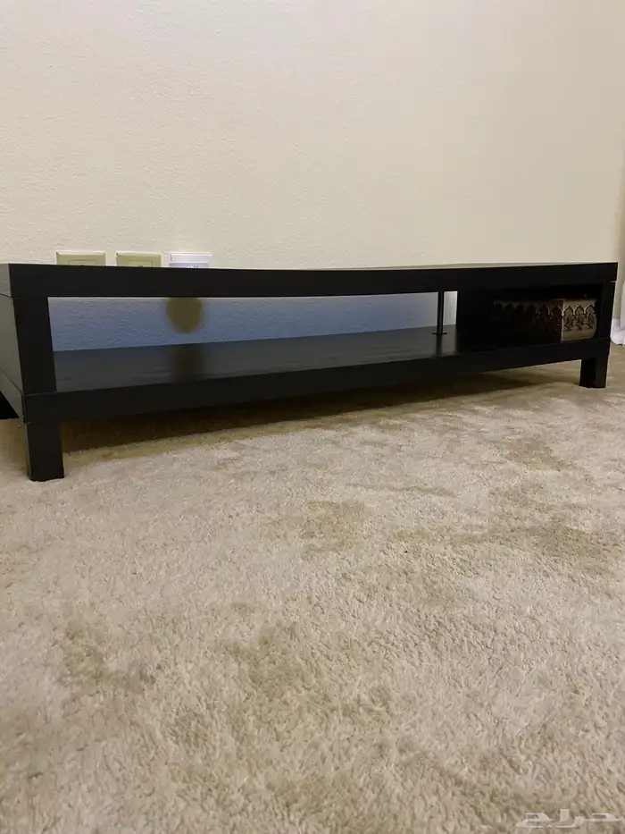 طاولة تلفزيون شبه جديد 2