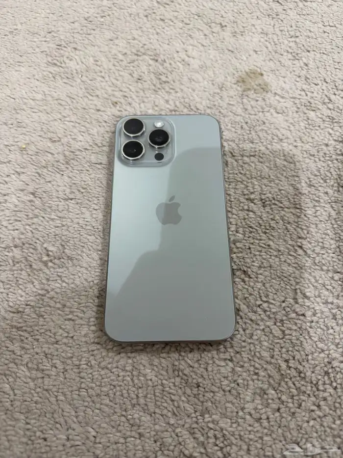 للبيع ايفون 15 pro max 2