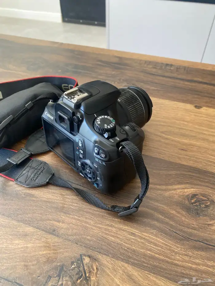 كاميره كانون 1100d السعر على السوم مع عدسه وشاحن وستاند 0