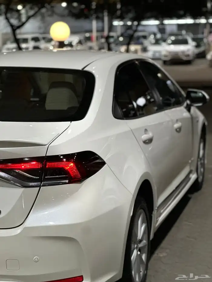 للبيع كورولا 2020 نص الفل هايبرد وكالة 7