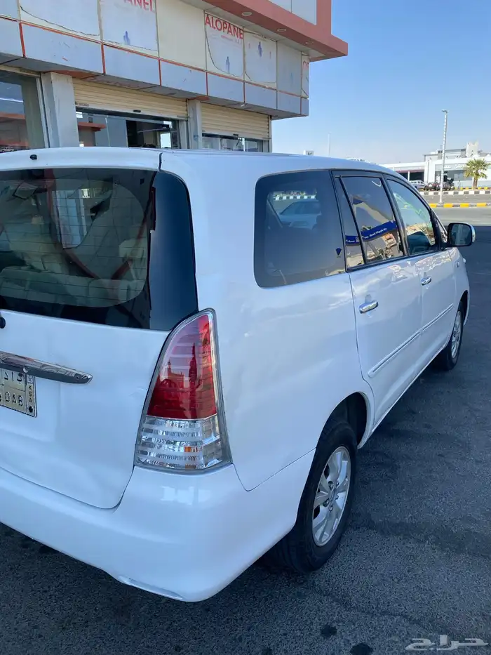 انوفا 2007 قير عايدي مفحوص مجدد مشروط 2