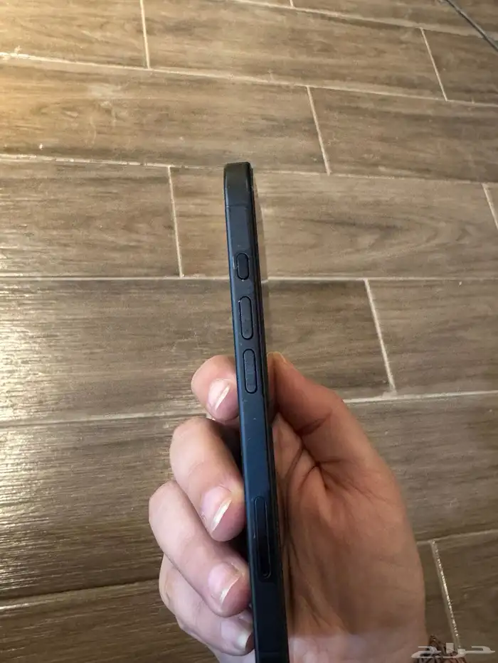 جوال آيفون 16 1