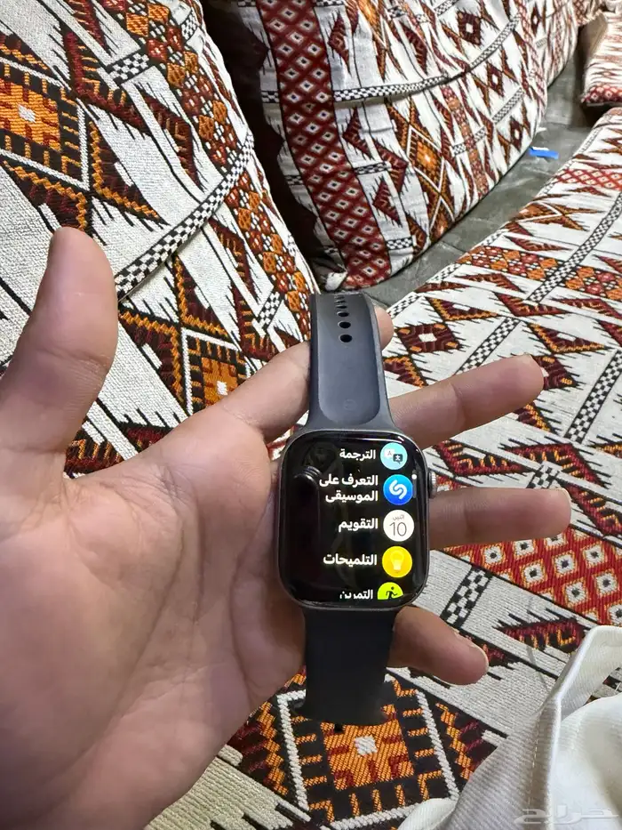 السلام عليكم ورحمة الله وبركاته موجود ساعة 0