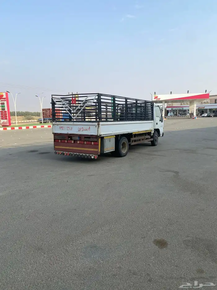 دينه اسيزو مديل 2002محركات على الشرط للبيع 1