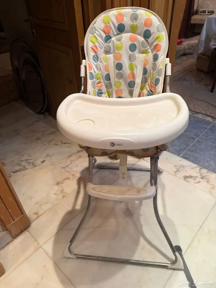 كرسي اطفال للسيارة وكرسي طعام للاطفال ومشاية اطفال 4