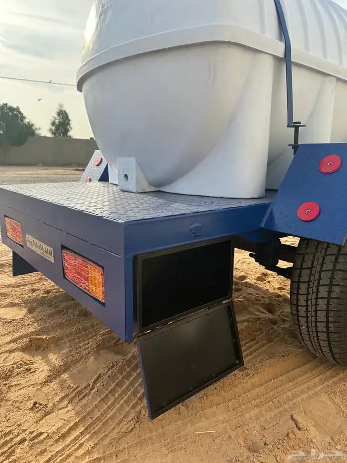 مقطورة رش مبيدات و اسمدة قلص خزان بمضخة 8