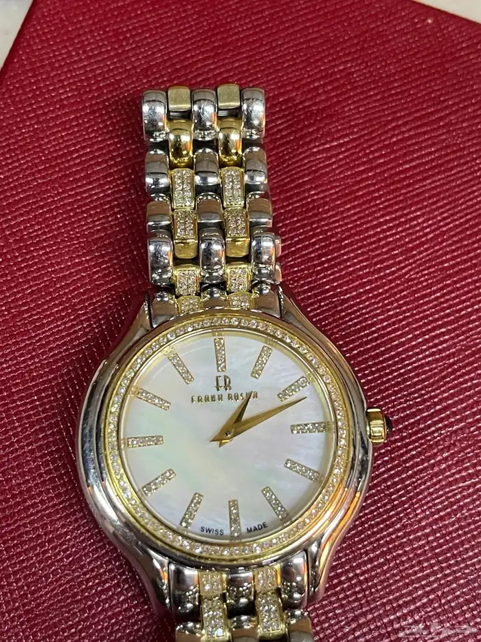 ساعه نسائيه 1