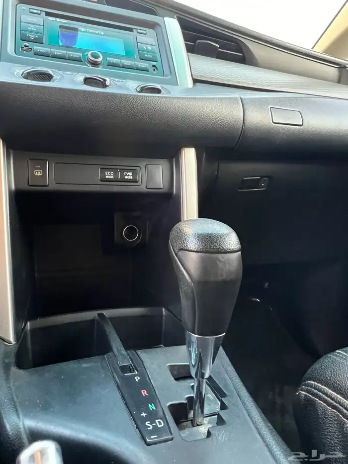 انوفا 2016 للبيع 3