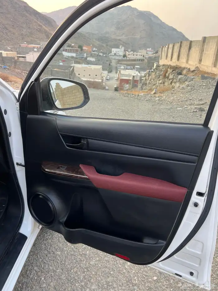 هايلكس 2018 11