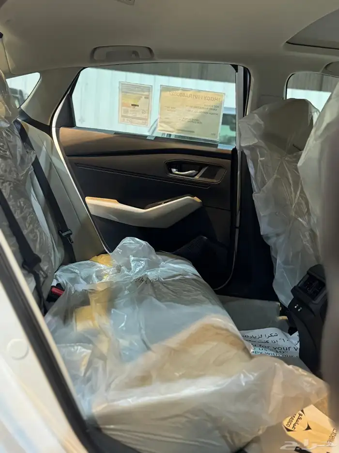 هوندا اكورد فل كامل ابيض 2025 10