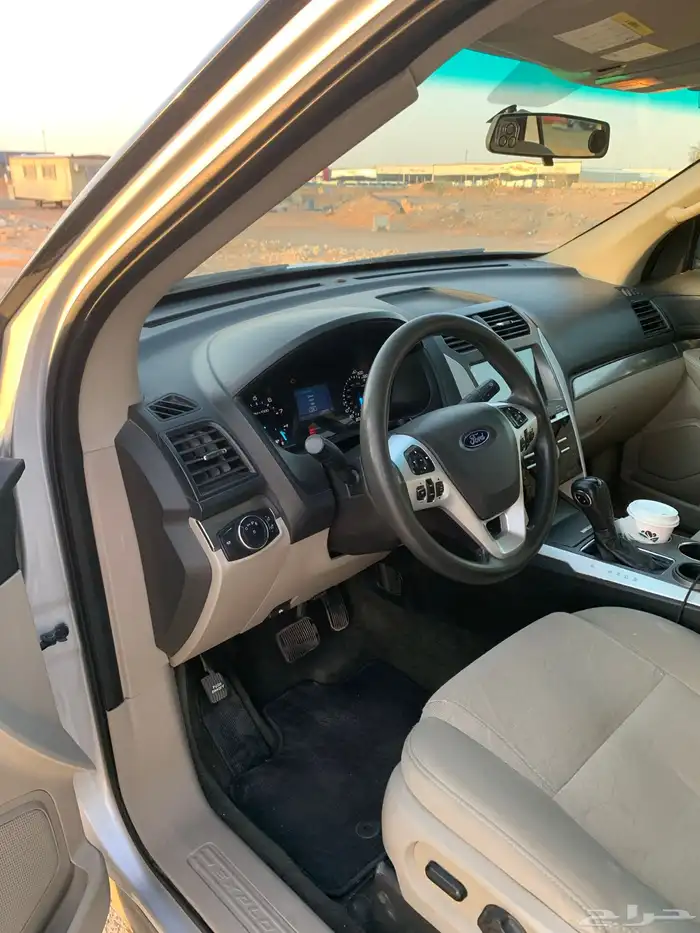 اكسبلور 2015 نظيف جدا 8