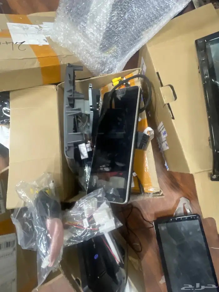 شاشات لجميع السيارات 3