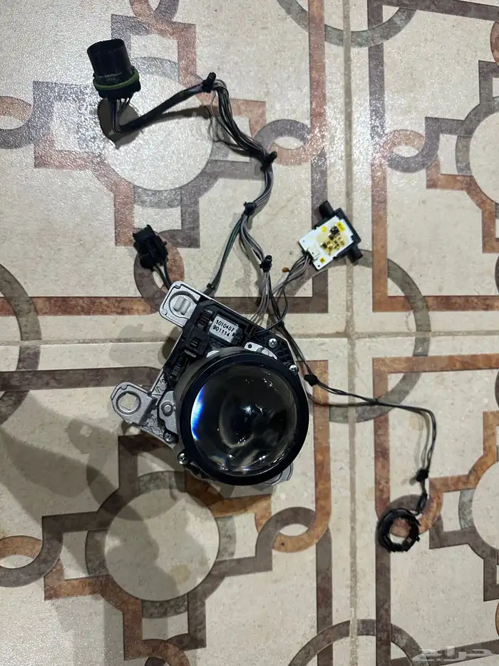 عدسه يمين النترا وكاله 2020 2