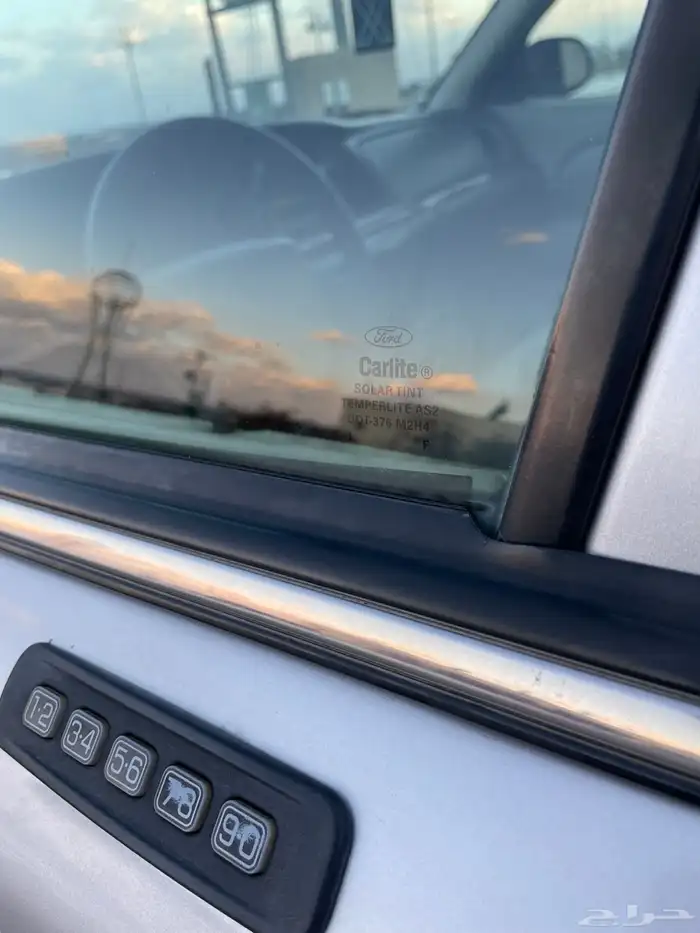 فورد فكتوريا 11 بودي ومحركات بلد 80