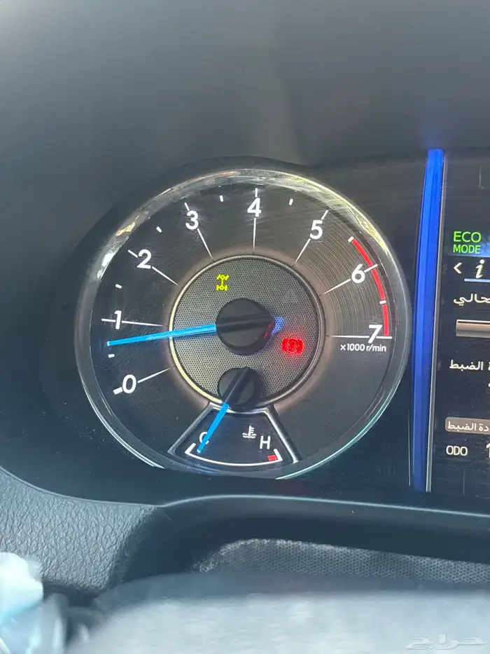 فورتشنر 2017 فل كامل ممشى 190 الف VX SR5 V6 السعر لقطة 1