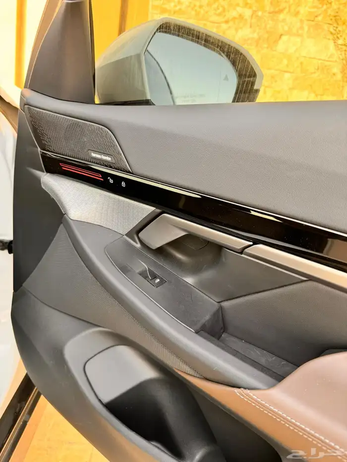 BMW 520 i M kit في حالة الوكالة 29