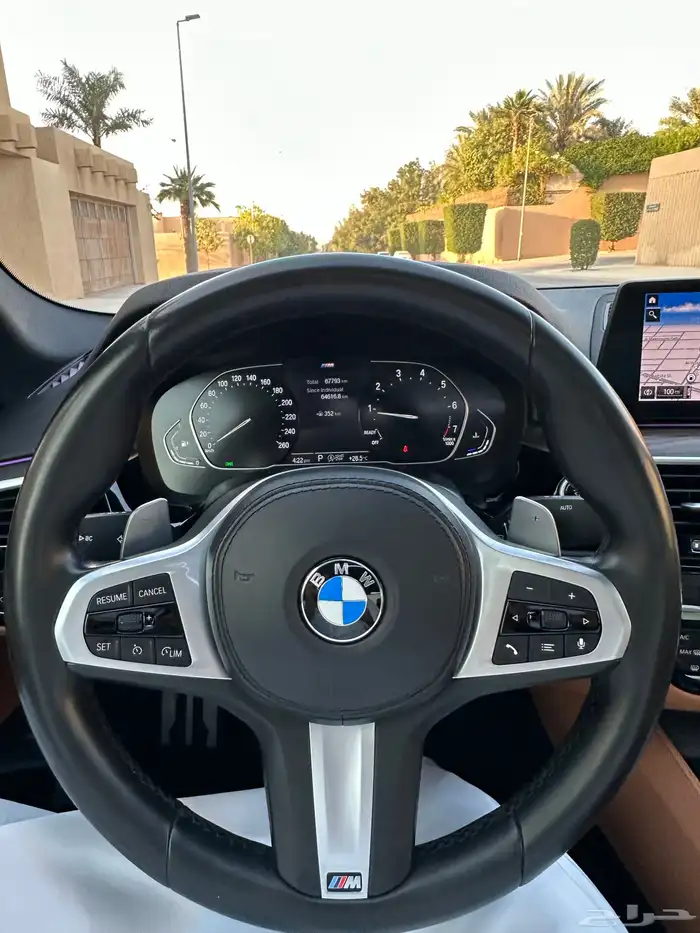 بي ام 530 كت M على الضمان والصيانه المجانيه 2021 39