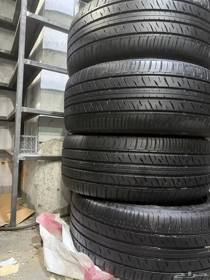 4طقم كفرات دنلوب ياباني مقاس 275 50 21 3