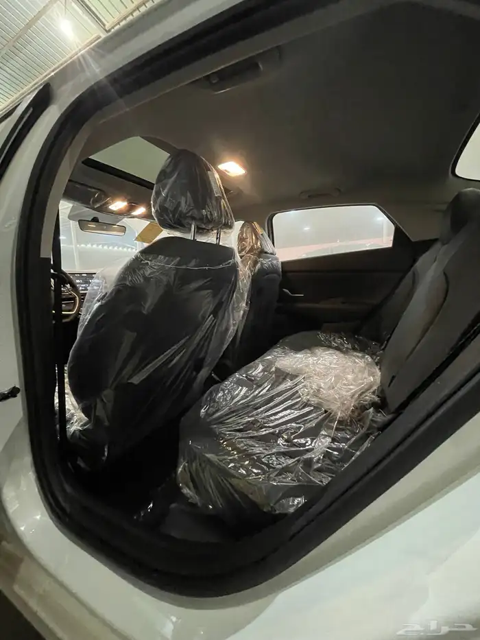 هونداي- إلنترا-2025-كمفورت- بطاقة جمركية- اصفار- بنزين 17