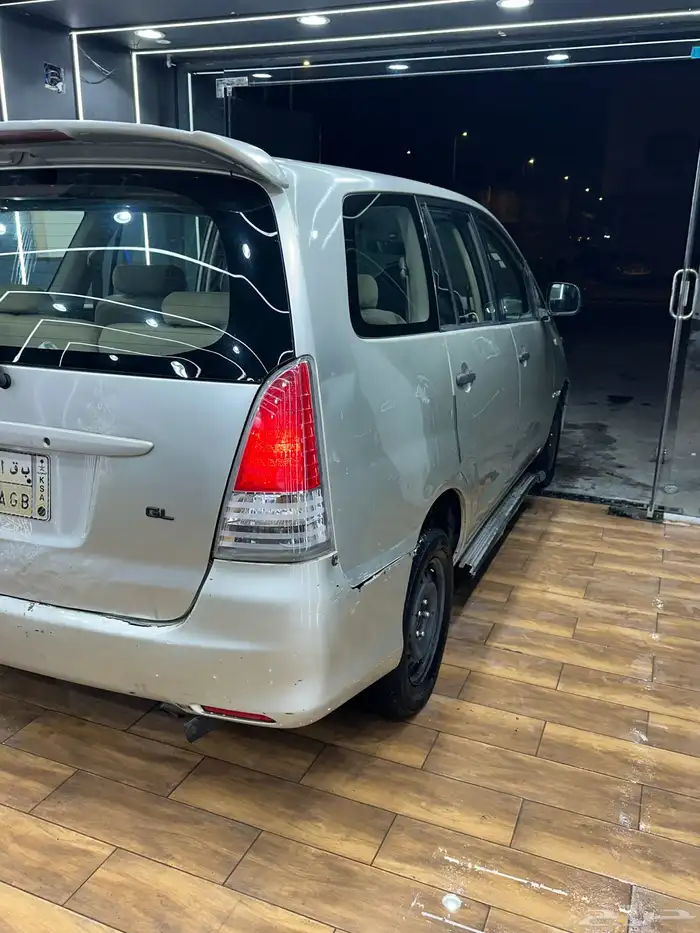 انوفا 2011 مكينه قير شرط ارباقات شرط 0