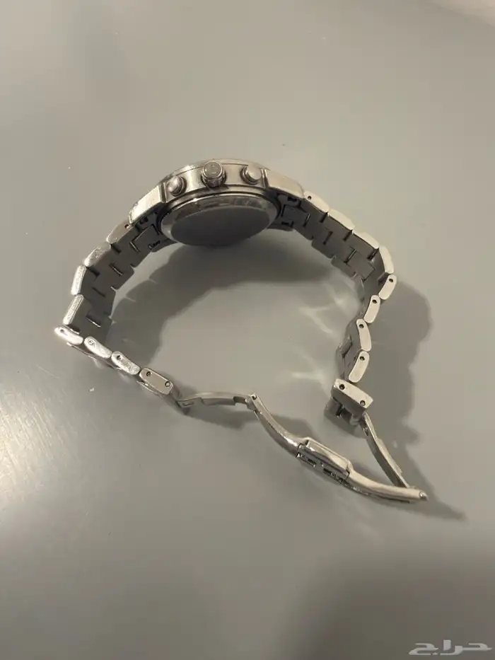 ساعة الفجر السويسرية 3