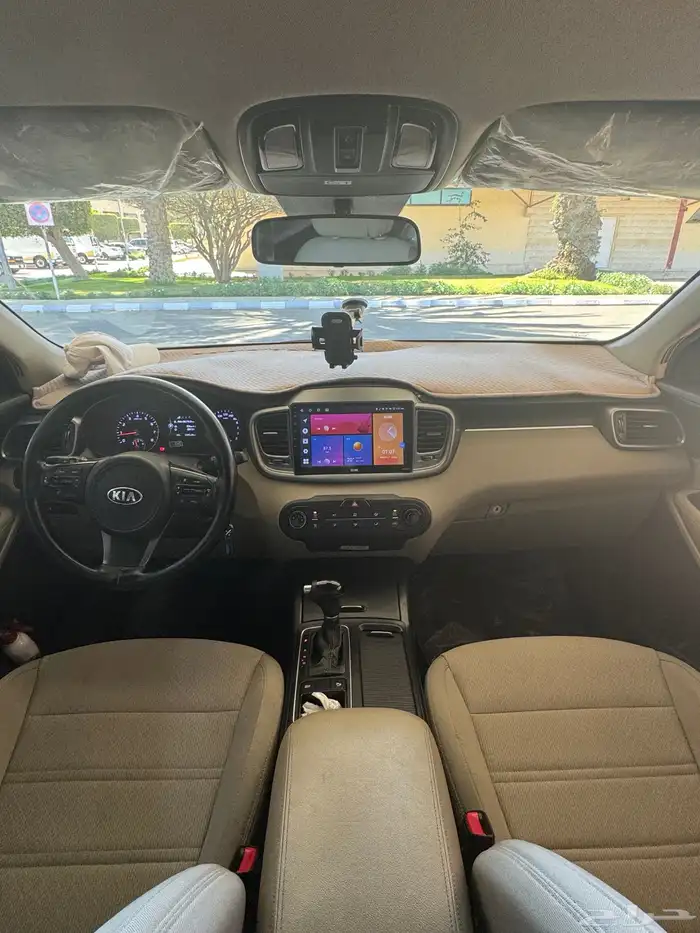 كيا سورينتو موديل 2016 ممشى 250 كم نظيفة جدا 5