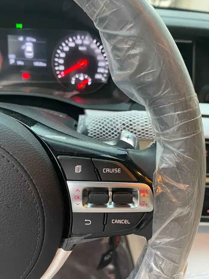 كيا كادينزا 2018 شبه الاصفار 52