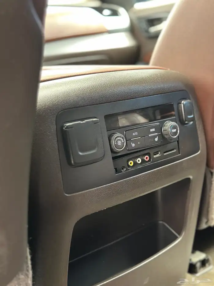 شيفروليه سوبربان LTZ فل كامل 2015 11