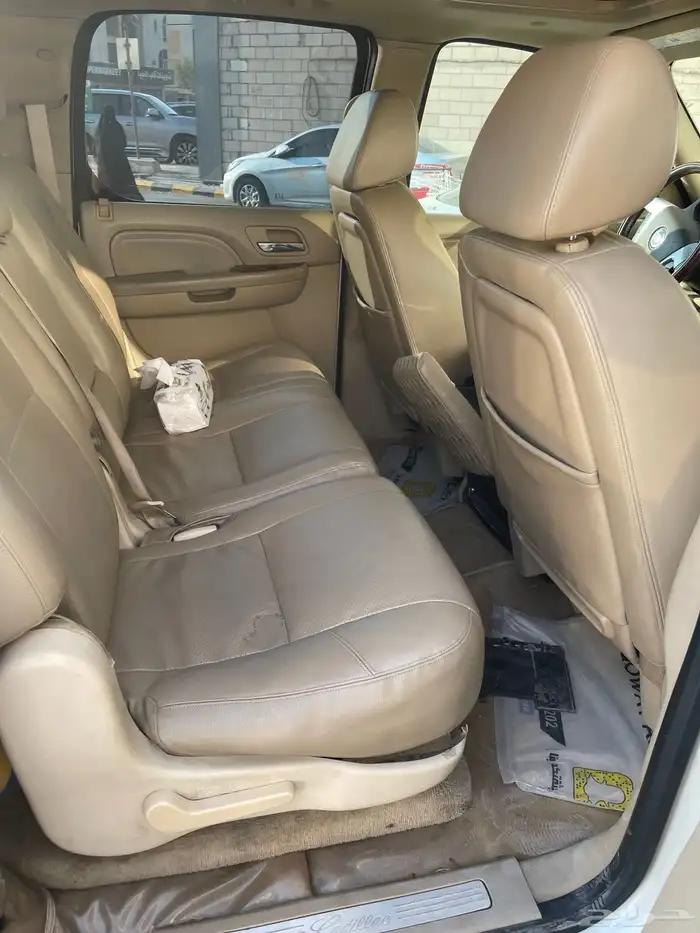 كاديلاك إسكاليد 2009 نظيف للبيع 16