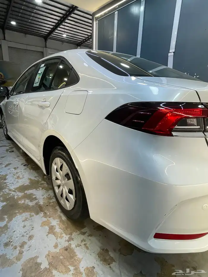Corolla 2024XLi 2000Cc 32