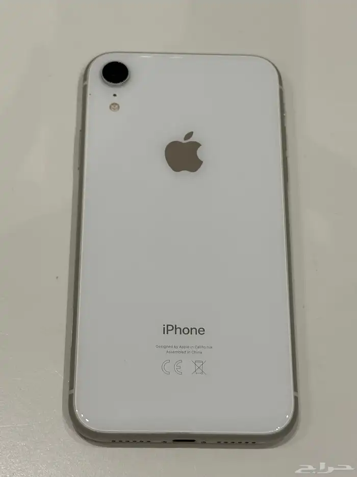 آيفون XR أبيض 128 قيقا   مخزن ونظيف جدا 1