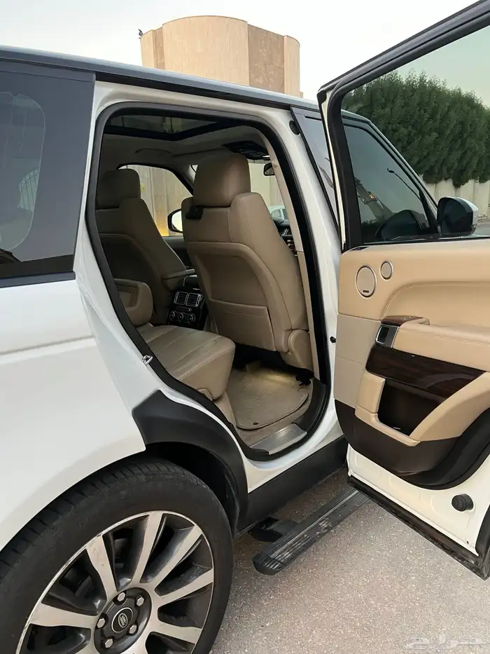 رنج روفر ( فوج ) الموديل 2016 نظيف 19