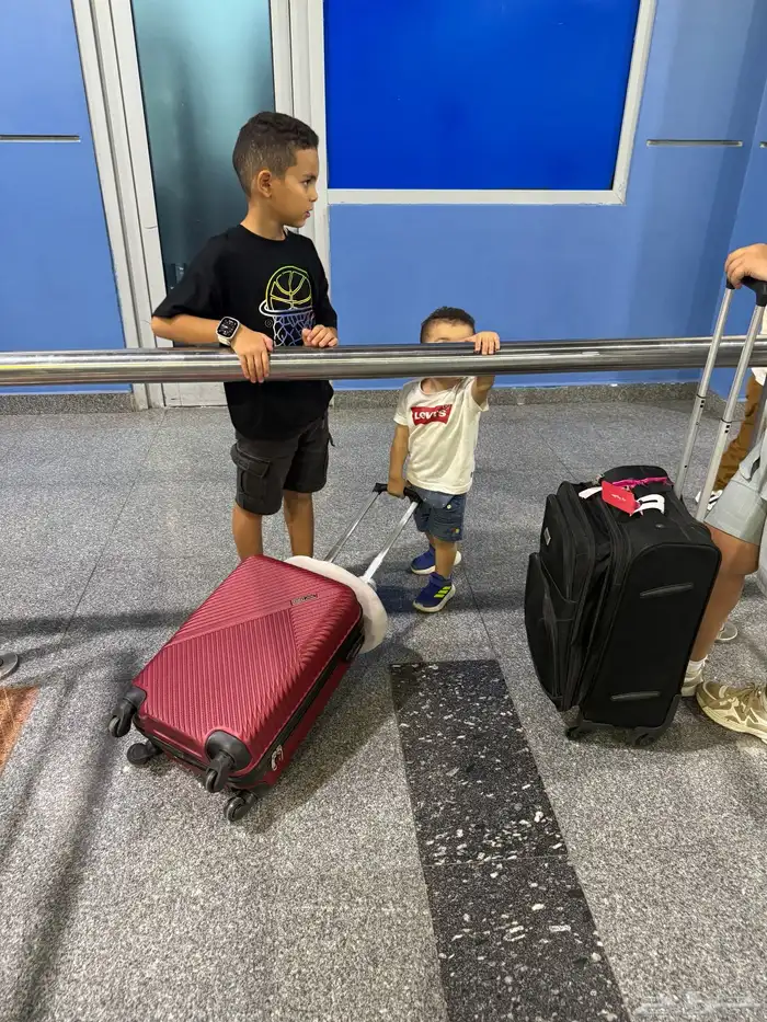 مكنسه بانسونيك 2200 وات 1