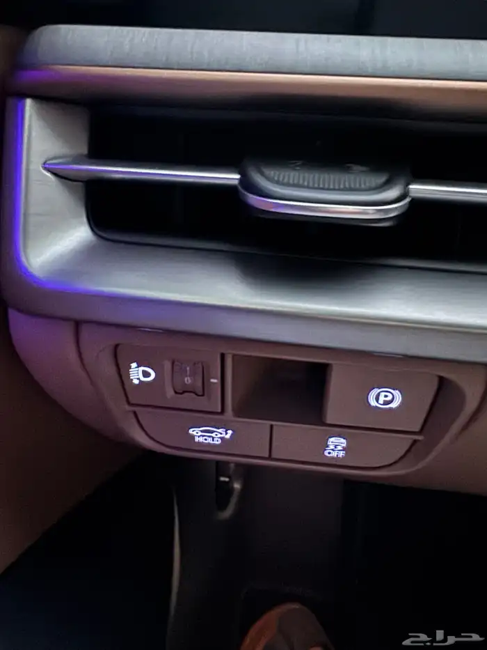 ازيرا كالجرافي 6 سلندر 15