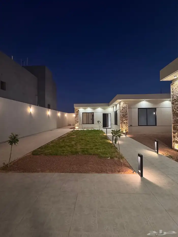 شالية فاخر للبيع في حويلان 2