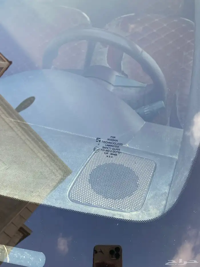 البيع نفار مديل12 ماشي 300 وشوي 15