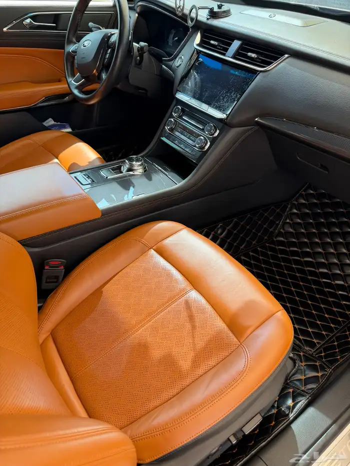 فورد تورس تيتانيوم فل كامل مخزن 2022 18