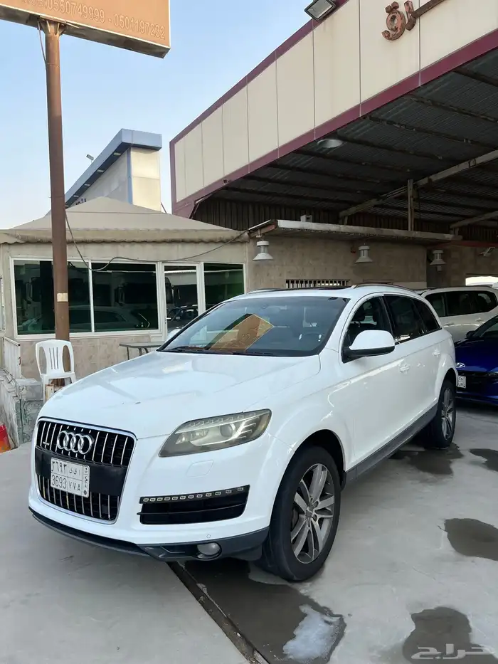 اودي Q7 استخدام تظيف 0