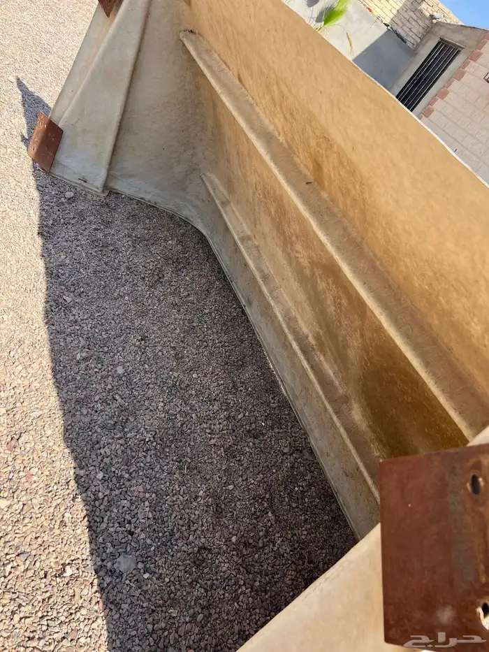 فيبر طوق دينه موديل 2002 نظيف على الشرط من الكسور والتشققات 4