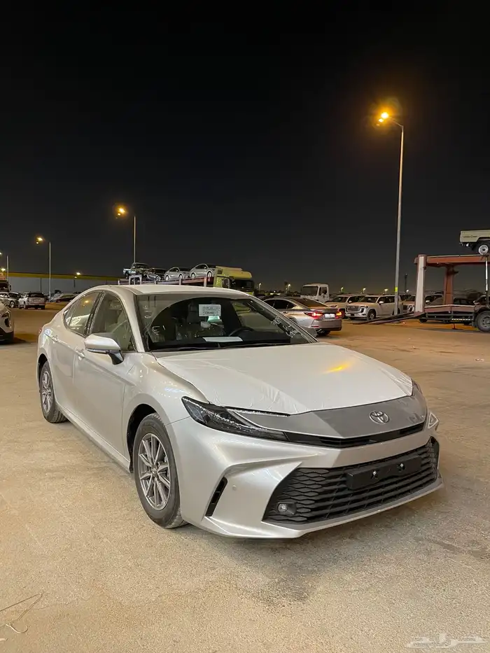 تويوتا كامري E ستاندر 2025 بنزين سعودي 1