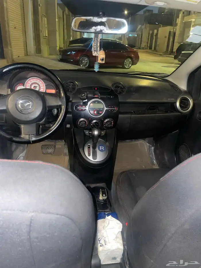 مازدا 2 2011 للبيع 17