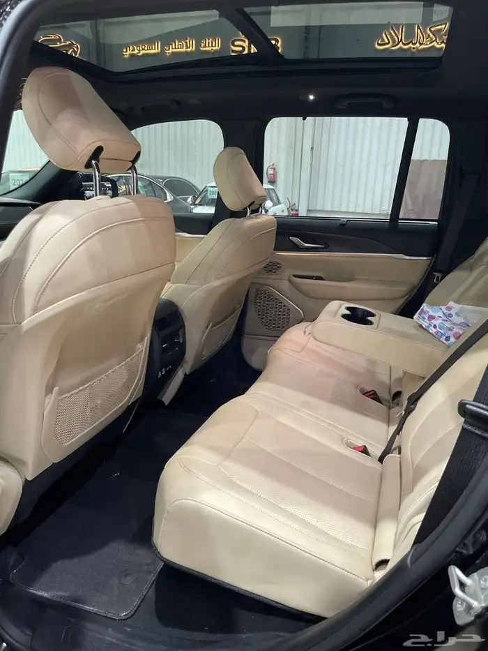 جراند شروكي ليمتد بلس V6 2024 6