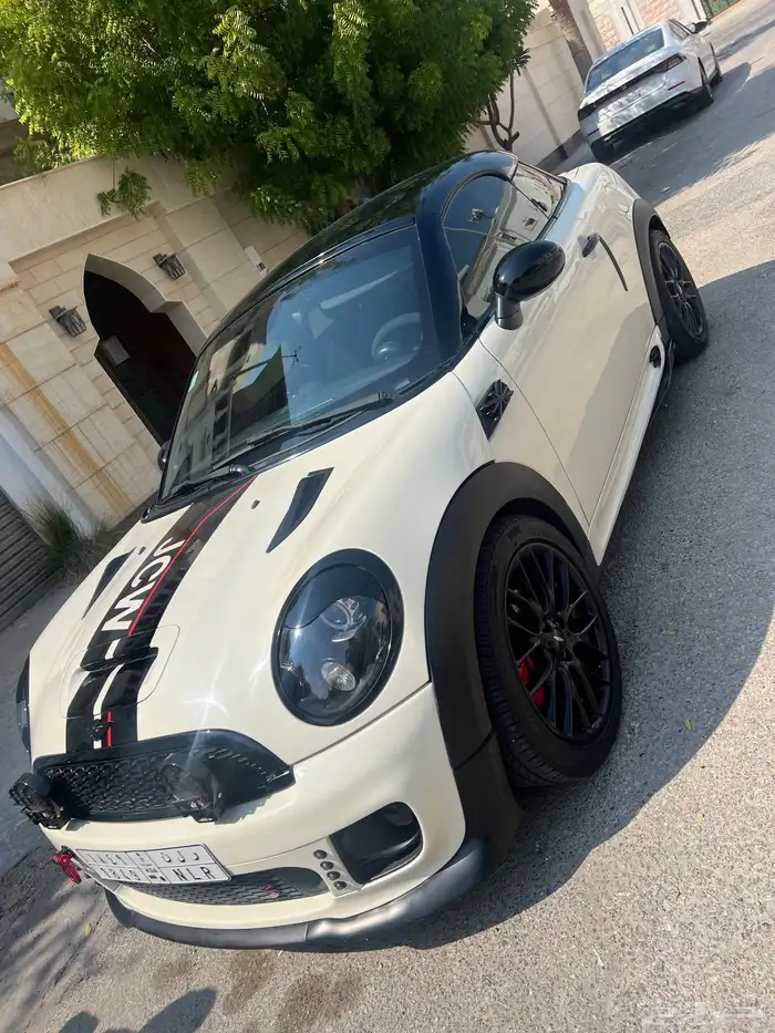 مني كوبر بتعديل كامل jcw 21